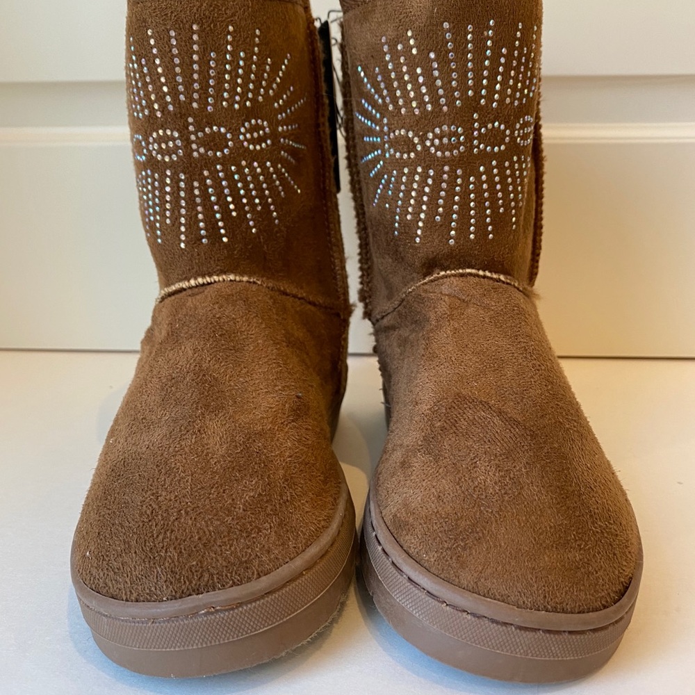 Girls bebe Faux Suede Boots - NEW